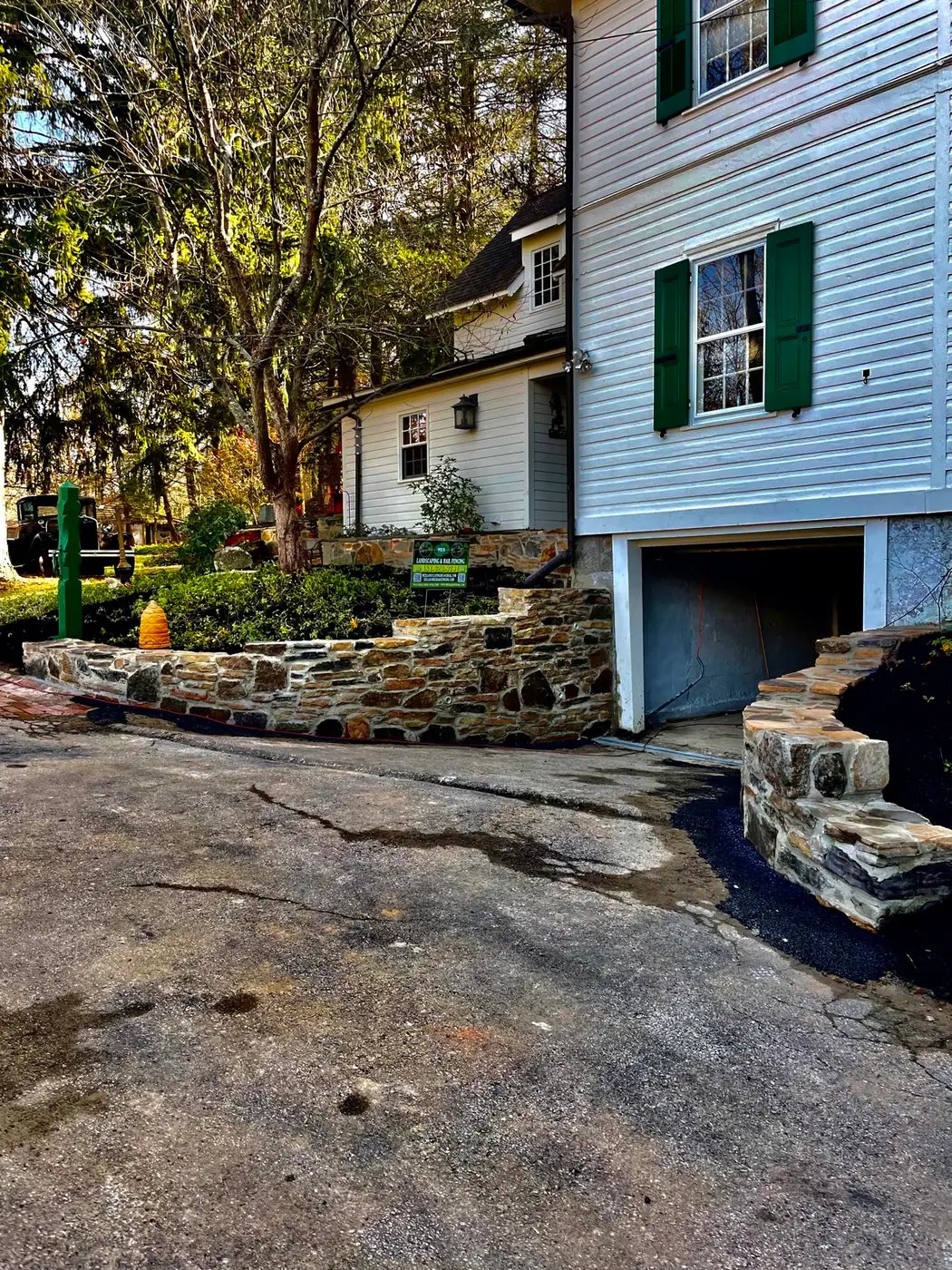 Natural stone wall & steps
